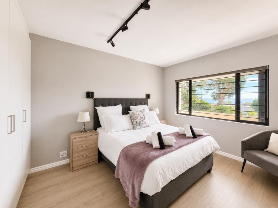 1 Bedroom Property for Sale in Camps Bay Western Cape